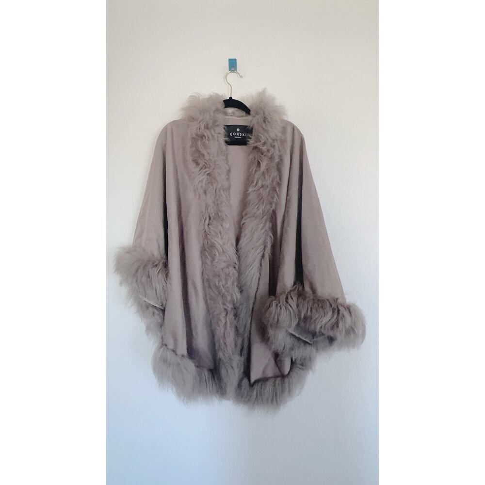 Gorski Montreal CASHMERE & WOOL CAPE WITH TOSCANA SHEARLING LAMB TRIM one size - Picture 4 of 8